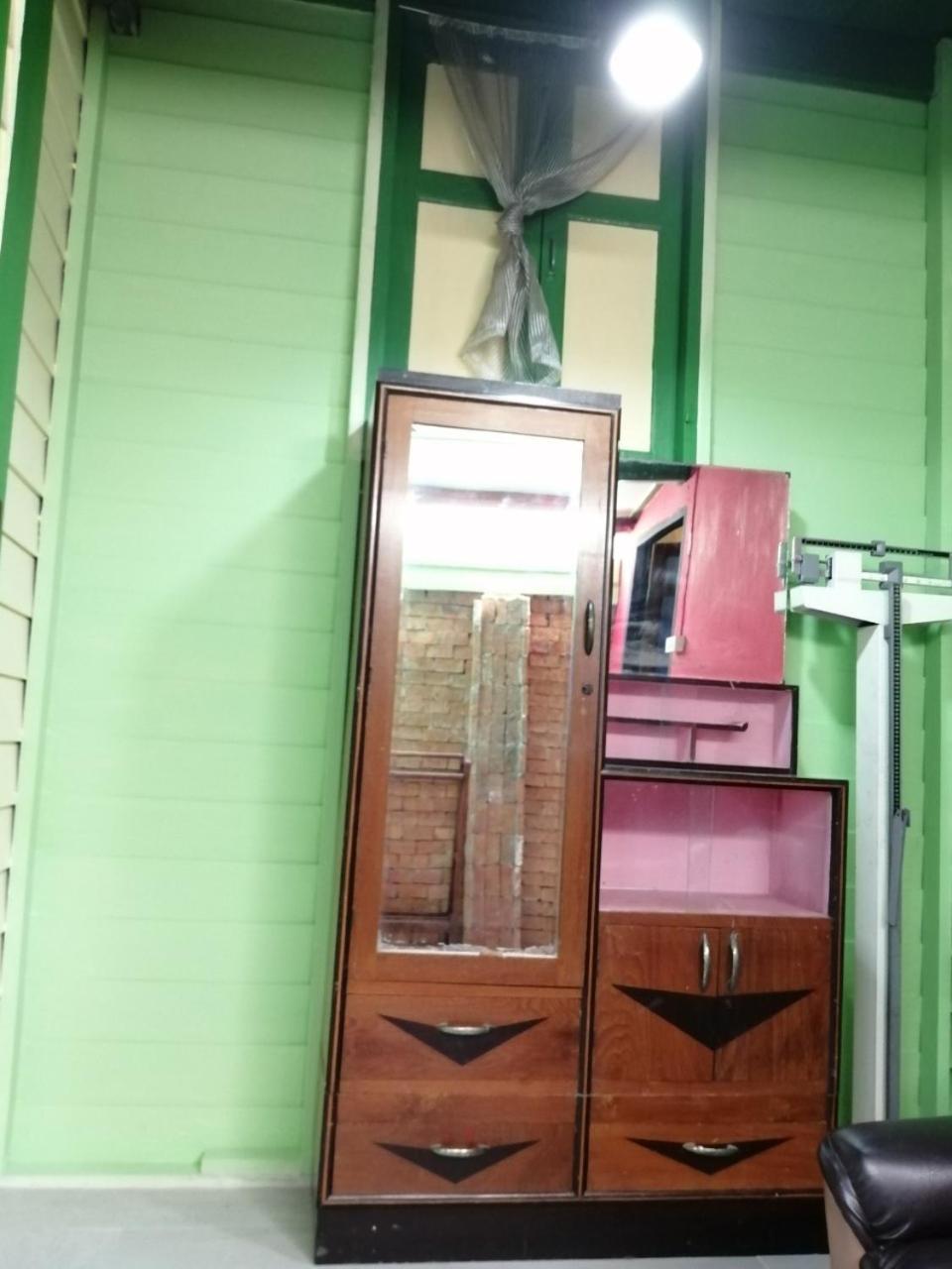 Bed and Breakfast Baan Tepa Boutique House Bangkok Esterno foto