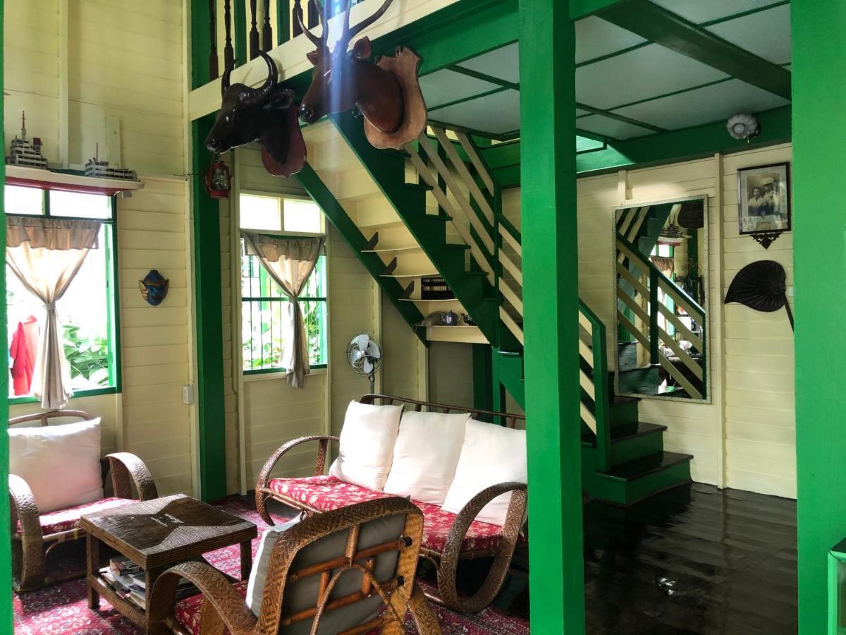 Bed and Breakfast Baan Tepa Boutique House Bangkok Esterno foto